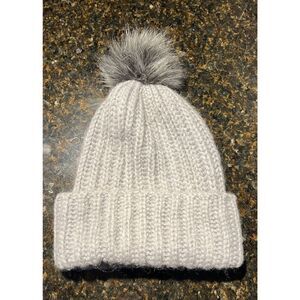 kate spade Hats for Women on Sale up to 90% Off: Poshmark display picture 3